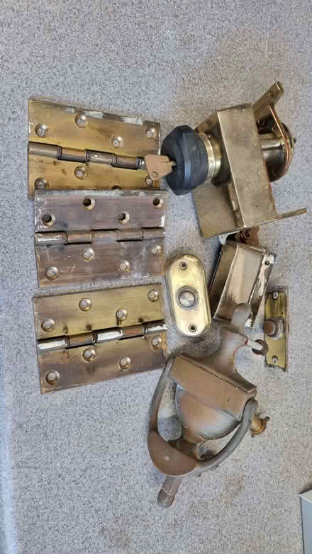 Photo of free Door fitting (Kidlington OX5) #1