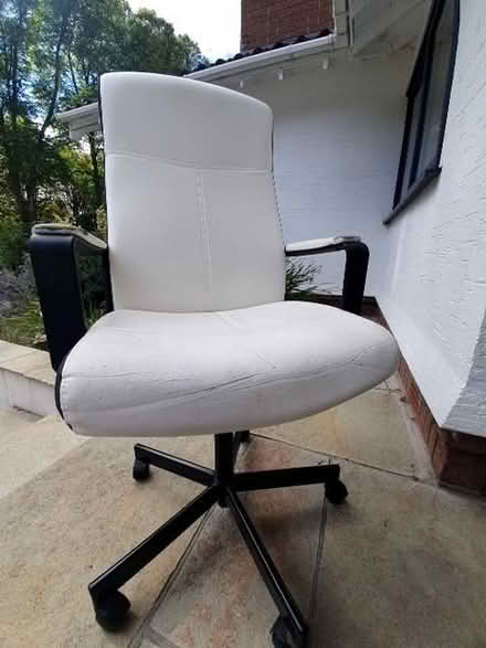 Photo of free High back office chair (Pangbourne RG8) #4