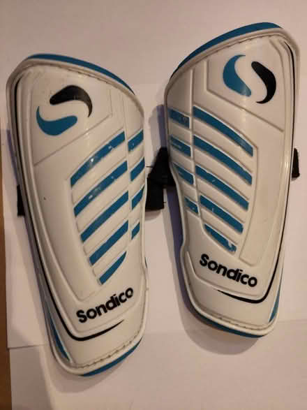 Photo of free Junior Shin Pads (Great Missenden, HP16) #1