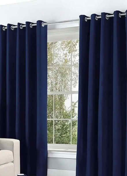 Photo of 2 or 3 Wood effect Venetian Blinds and/or Curtains (Grandpont OX1) #2