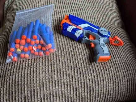 Photo of free NERF toy gun and bullets (Yaxley) #1