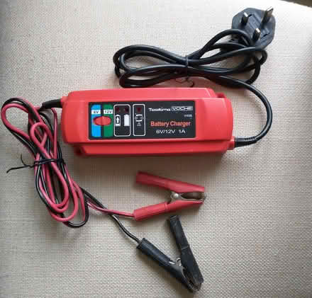 Photo of free 12volt battery charger (Westcott, near Dorking, Surrey) #1
