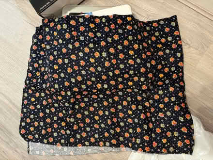 Photo of free Long piece of pretty floral fabric (Bedford MK42) #1