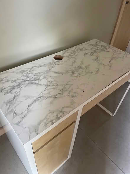 Photo of free Desk w cupboard and drawers (AL1) #3