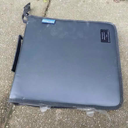 Photo of free CD/DVD storage wallet (Aylestone Road LE2) #1