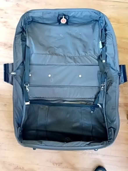 Photo of free Suitcase (Alexandra Park N22) #3