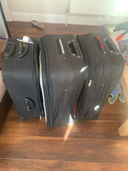 Photo of free 3X suitcases (Southend on sea SS1) #1