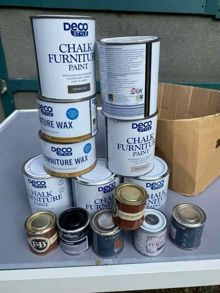 Photo of free Chalk paints, wax Hemel Hemp HP1 (Hemel Hempstead HP1) #1