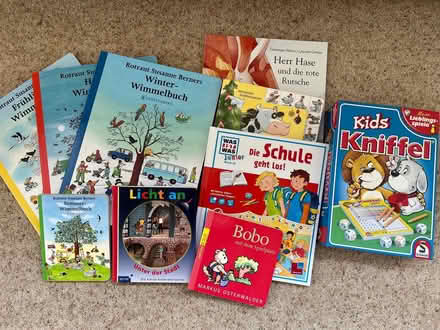Photo of free German children’s books and games (Epping CM16) #1