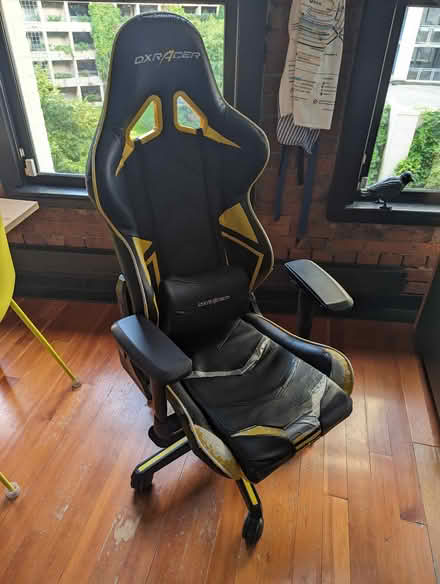 Photo of free DXRacer Gaming Chair (Vancouver Downtown) #1