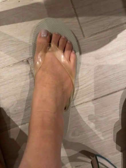 Photo of free Hotel slippers/ flip flop=House shoes (Tottenham N17) #1