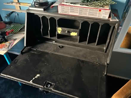 Photo of free Bureau (Upper Beeding) #2