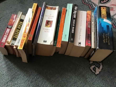 Photo of free Books (Limbury LU3) #1