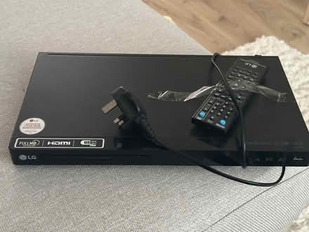 Photo of free DVD Player (Morden SM4) #2