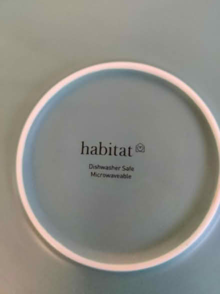 Photo of free Habitat large serving bowl (BA1) #4