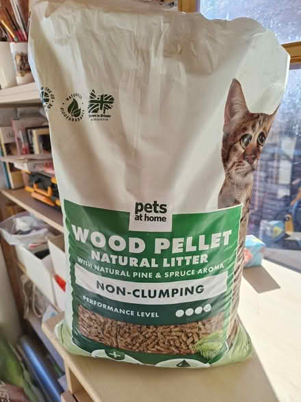 Photo of free Cat litter (Ellesmere Port CH65) #1