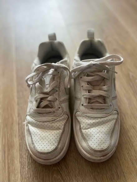Photo of free teenage/adult trainers size 4.5 & 6 (Tonbridge) #1