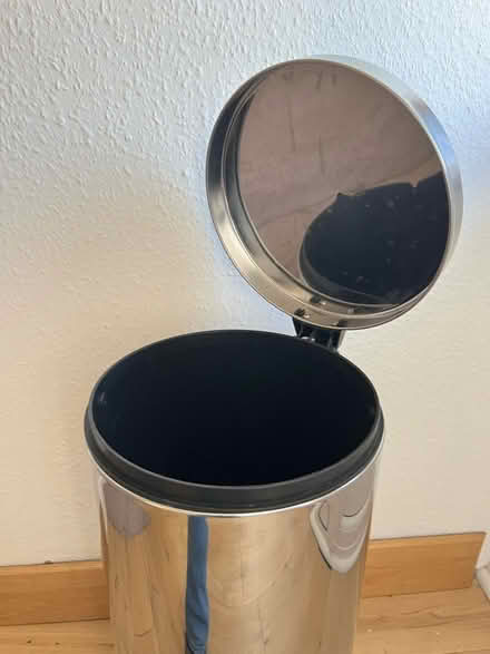 Photo of free Waste bin – laundry basket (Loughborough, LE11) #1