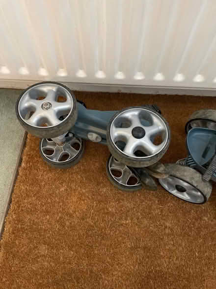 Photo of free Large roller skates (Wimbledon Park SW19) #2