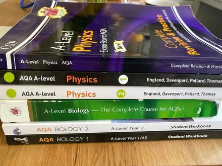 Photo of free AQA Alevel biology/physics books (New Malden) #1