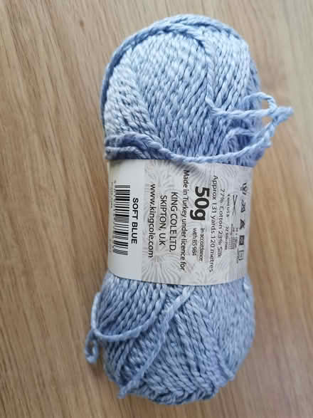 Photo of free Yarn -cotton/silk mix (Heyhouses FY8) #2