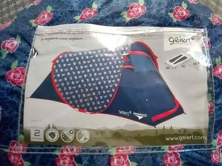 Photo of free 2 person pop-up tent (Rotherhithe SE16) #1