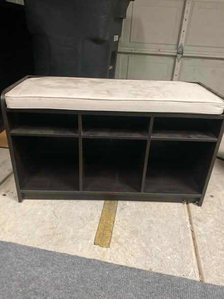 Photo of free Entryway storage bench (Downtown Pleasanton) #1