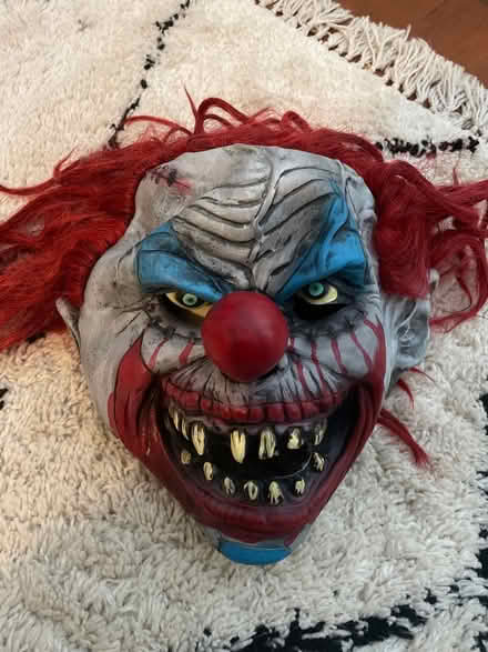 Photo of free Halloween mask (CR2) #1