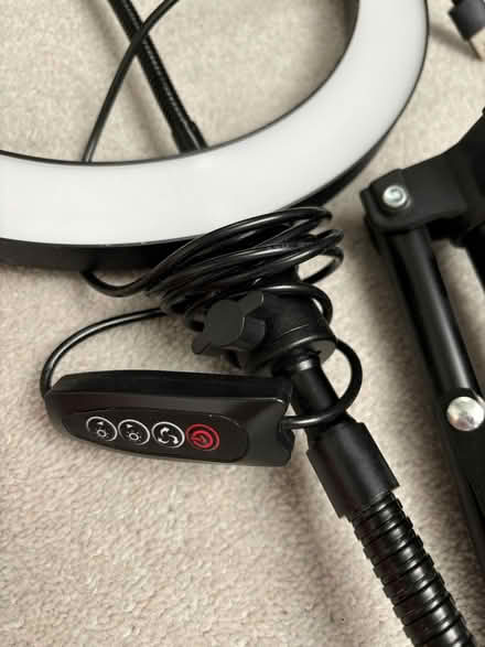 Photo of free Ring Light with Adjustable Tripod and Phone Holder (Barnes SW13) #2