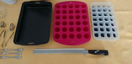 Photo of free Kitchen accessories and trays (New Barnet EN5) #4