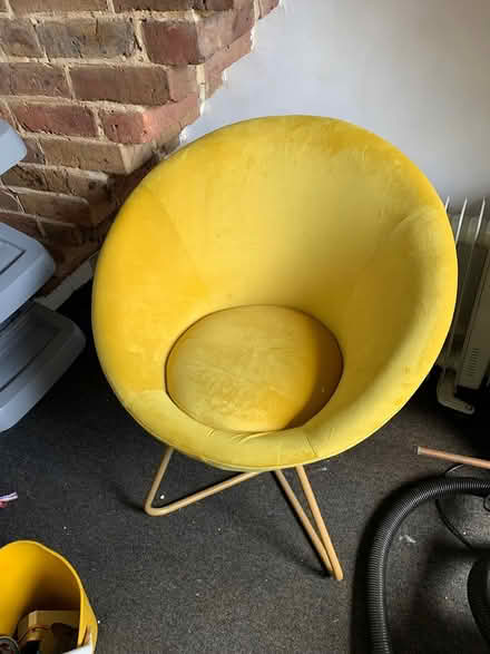 Photo of free Velvet chair (CT14) #1