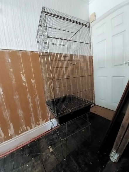 Photo of free Bird cage (Goldthorn Hill WV2) #1