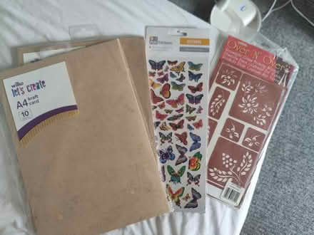 Photo of free Kraft cards, stickers, stencils (Caledonian Road, N7) #1