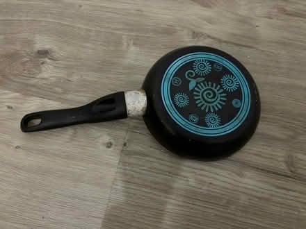 Photo of free mini pan (Debden, IG10) #2