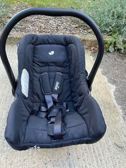 Photo of free Baby car seat (KT1) #2
