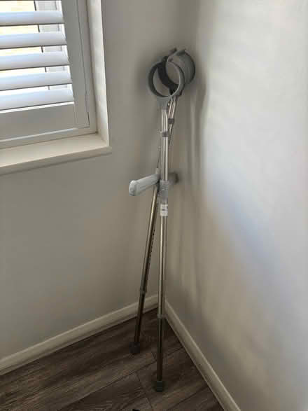 Photo of free 2 adult crutches (Broxbourne EN11) #1