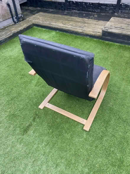 Photo of free Armchair (Vale LA1) #4
