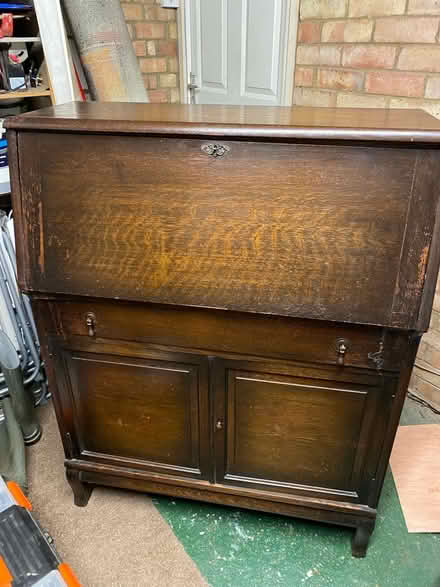 Photo of free Globe Weirnicke Bureau (Ashford, TN24) #2