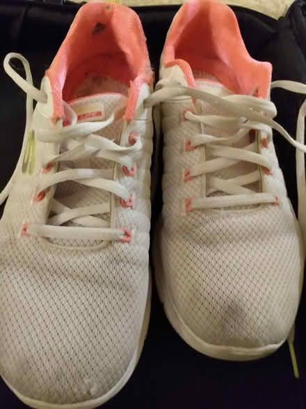 Photo of free Women's sneakers (Dorsey's Search) #1