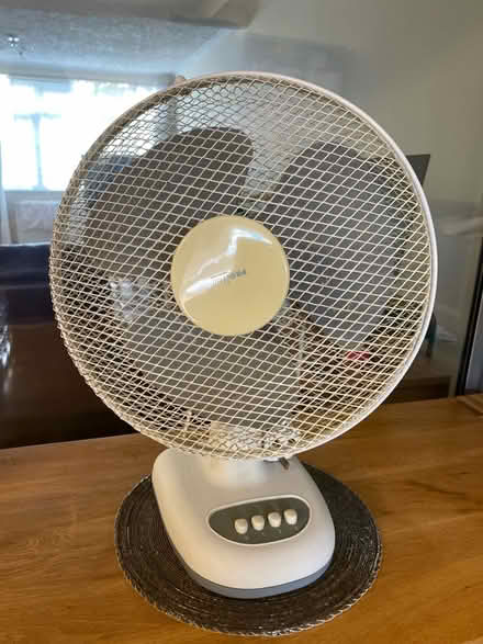 Photo of free 19inch oscillating table fan (HA2) #1