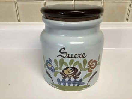 Photo of free Sugar container (Bayview and Sheppard) #1