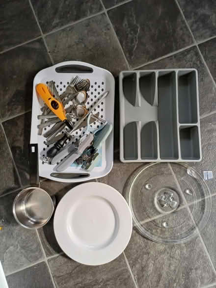 Photo of free Household items (Boggart hill LS14) #1