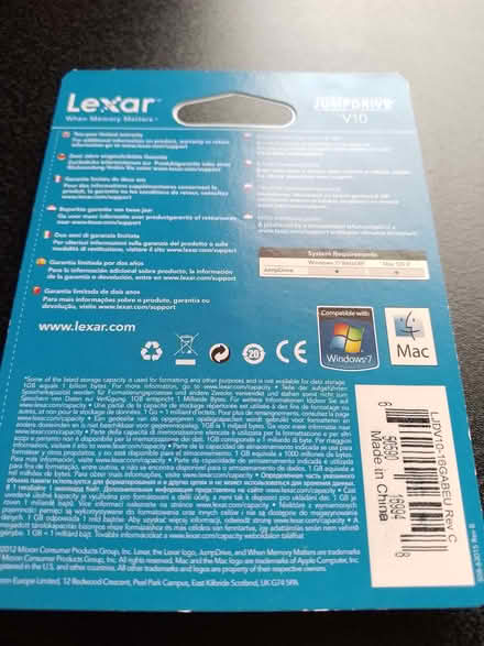 Photo of free Lexar 16GB "Jumpdrive V10" USB stick (Leeds LS28) #2