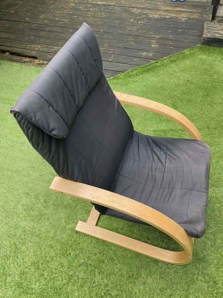 Photo of free Armchair (Vale LA1) #3