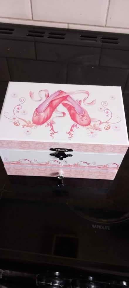 Photo of free Jewellery box (TF1) #2