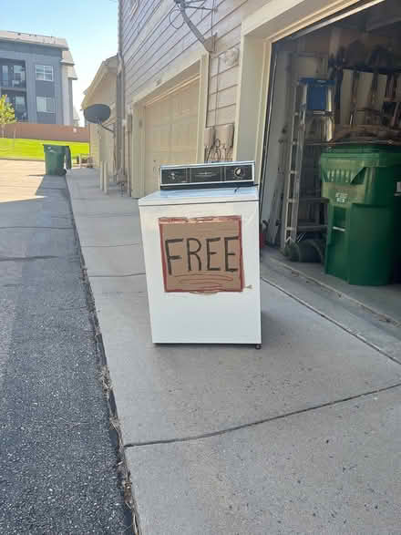 Photo of free Ancient washing machine (98th Ave & Federal Blvd) #1