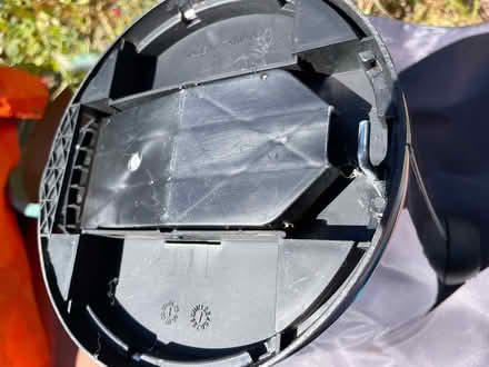 Photo of free Small trash can (Redwood City (Redwood City (south end)) #3