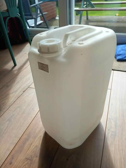 Photo of free Jerry can (Wolverley DY11) #1