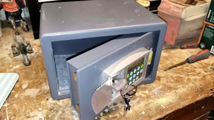 Photo of free Small lockable safe (Ivy Farm SK11) #1