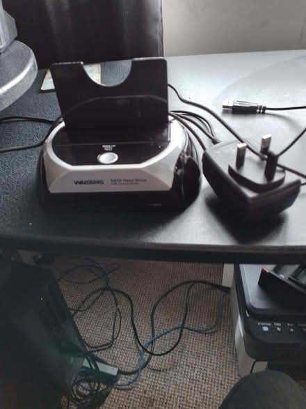 Photo of free Winstars SATA hard drive caddy (Leeds LS28) #2